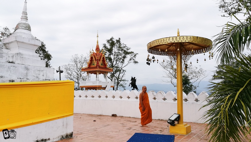 Wat Phra Thai Khao Noi6