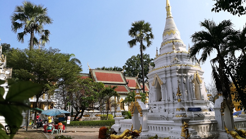 Wat Phrathatsrijomtong1