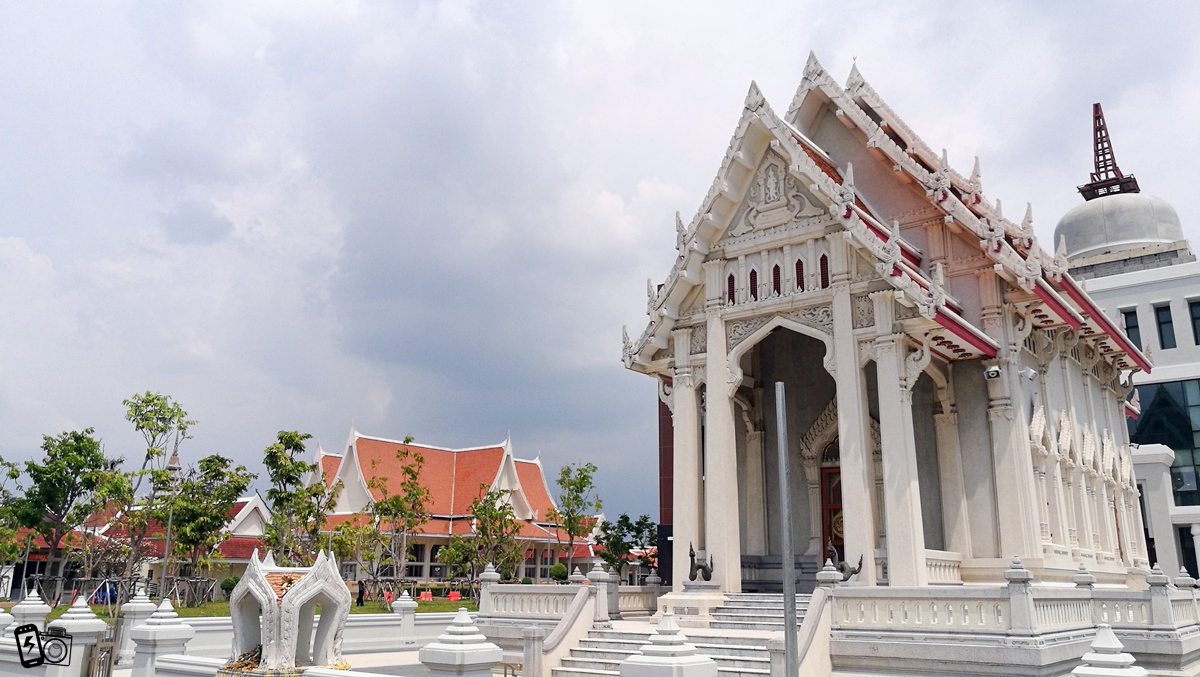 วัดชลประทานรังสฤษดิ์ พระอารามหลวง Wat Cholpratarn Rangsarit Royal Monastery