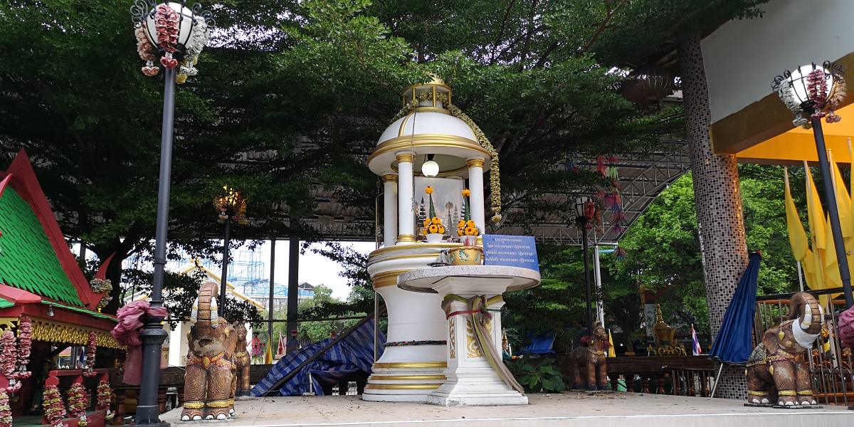 Wat Bang Phung, Samut Prakan02