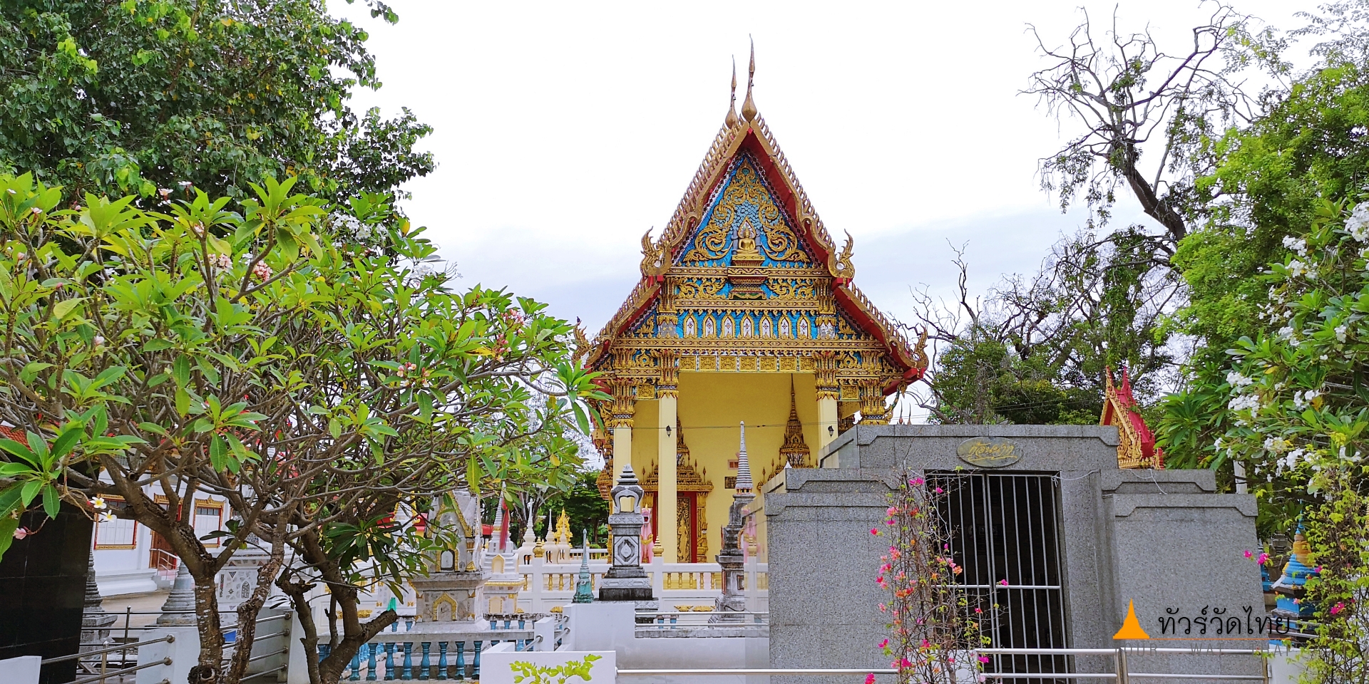 Wat Nang Khan Chan Tri3